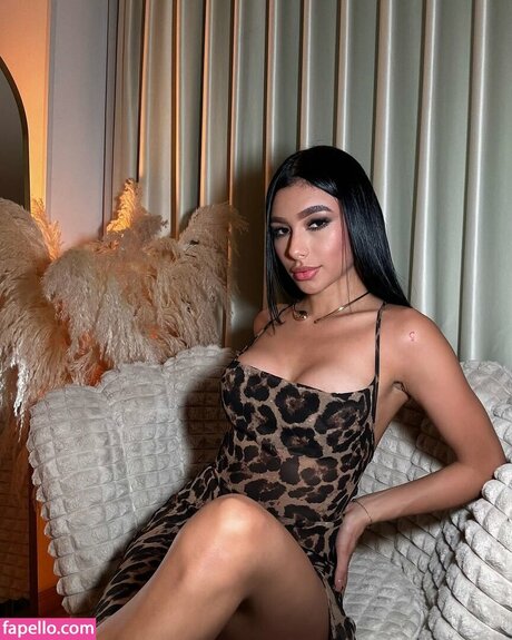 lizmendez nudes model images