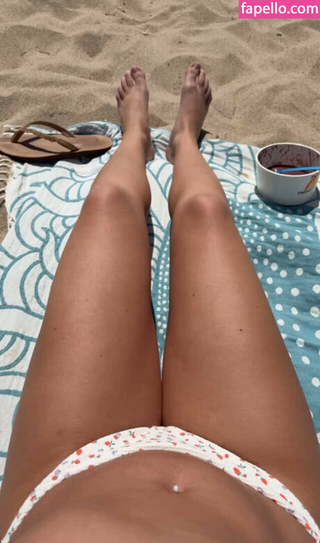 Michelle Loring sexy star img