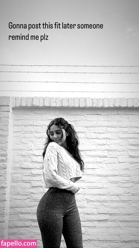 karimaa r star naked gallery