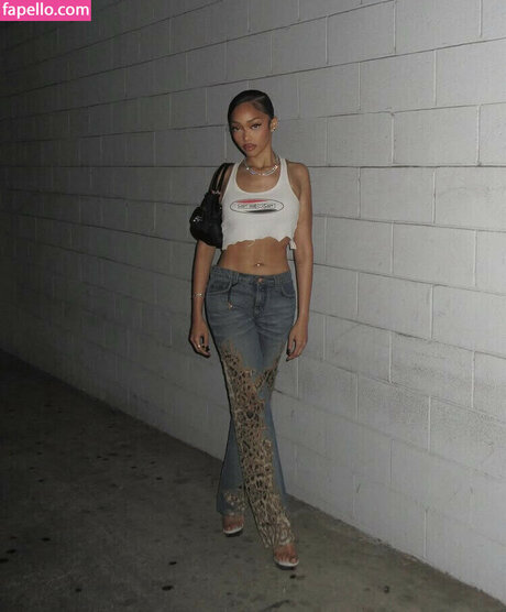 Jodie Woods art actress pics