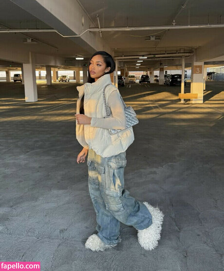 Jodie Woods sex star pics