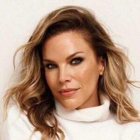 Karen Cliche star free pictures