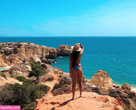 Claudia Acevedo Bueno xxx model picture