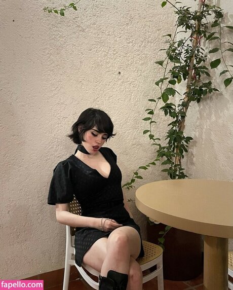 elinoiiddx xxx star photo