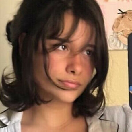 Jjanaaluarn art model picture