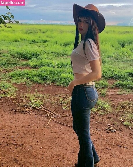 nameluaa sexy pornstar picture