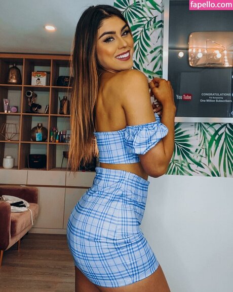 Pautips model erotic pictures