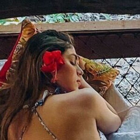 Pautips star nude img