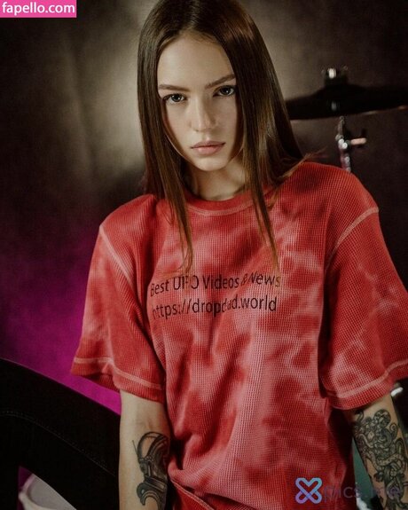 Kriss Drummer pornstar pretty pictures