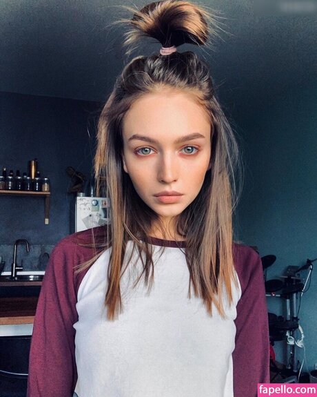 Kriss Drummer exclusive pornstar pics