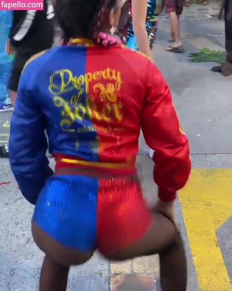 wahyne star art gallery