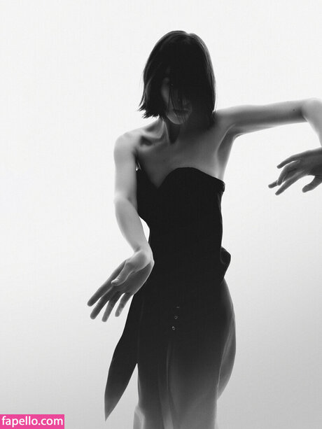 Lera Abova star nude pics