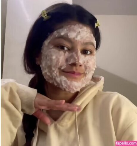 Khushi Tomar erotic star images