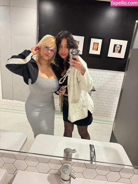 Marine Sivongsa adult model galleries