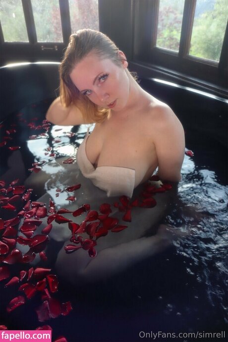 Katie Simrell adult model pics