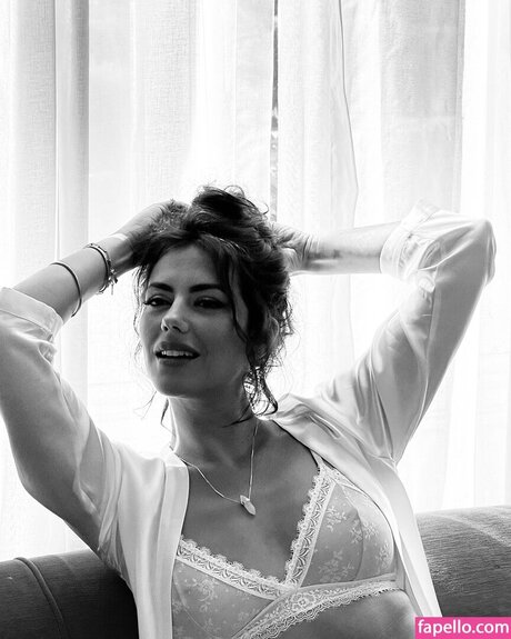 Sofia Ribeiro star sexy gallery