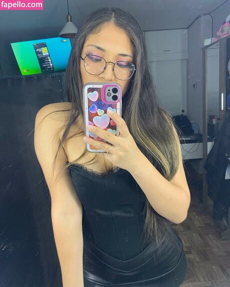 Corayma Eliana model art images