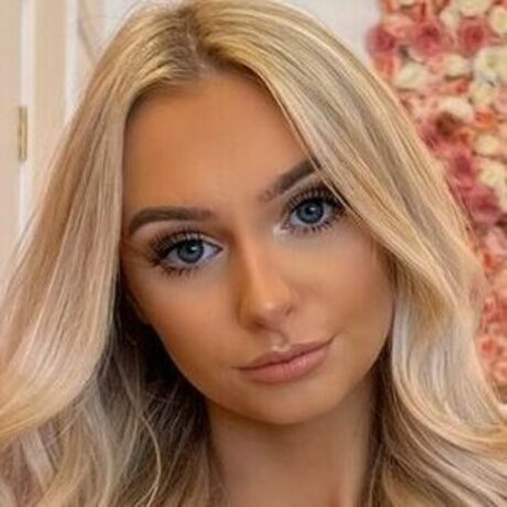 Mimi Malthouse UK model hot pictures