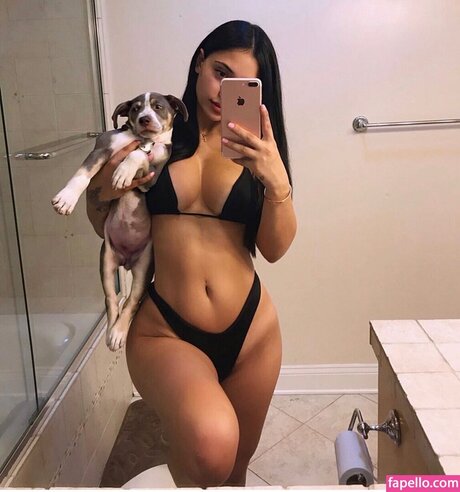 Leah Kateb pornstar pretty pic