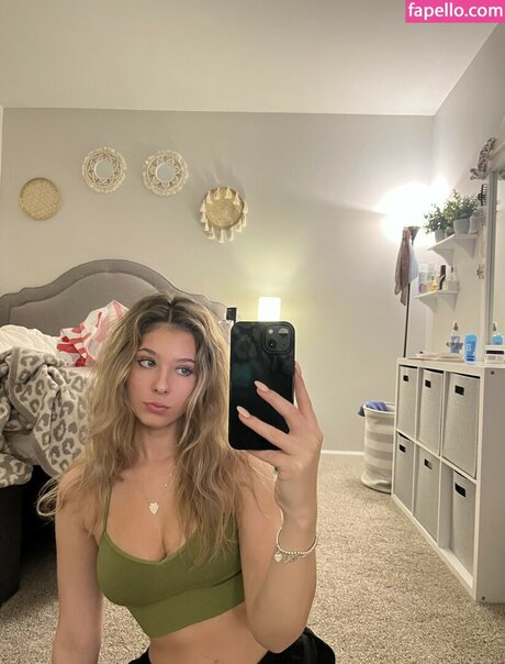 Jessgeng pornstar exclusive image