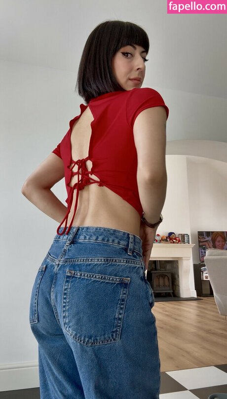 Veronica Gallardo model top photo