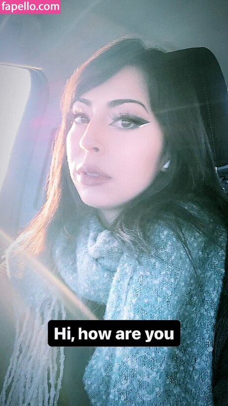 Veronica Gallardo pretty actress images