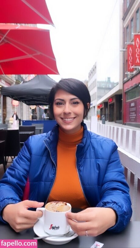 Veronica Gallardo art model gallery