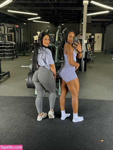 Tiara Howard hd pornstar archive