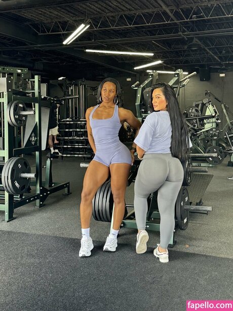 Tiara Howard star best pics