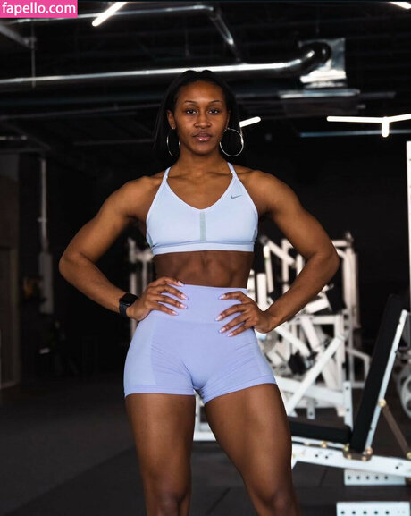 Tiara Howard nude pornstar img