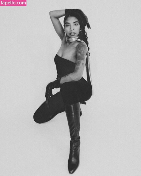 Spellling pornstar pretty photo