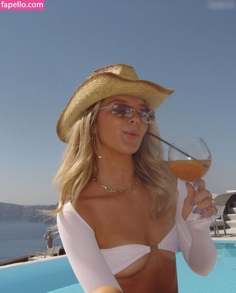 Ellie Thumann best actress picture