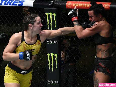 Norma Dumont star top pic