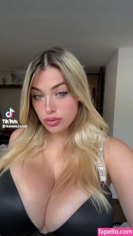 Camilandi model xxx pics