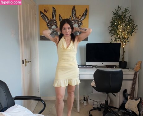 Double Take Reacts exclusive pornstar gallery