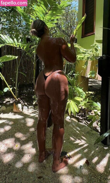 Natalie Gessey top star photos