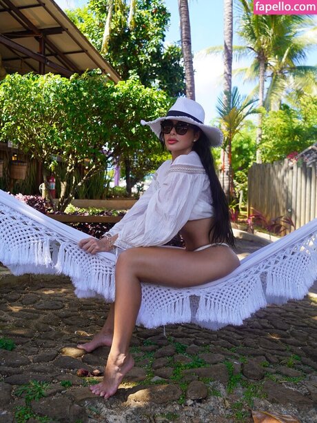 Carla Prata nudes actress galleries