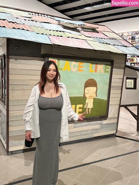 holly shu_ star art pic