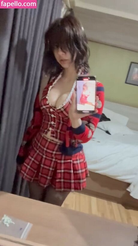 pvnks nude actress pic