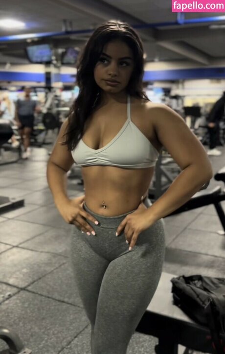 A vriell pornographic model images