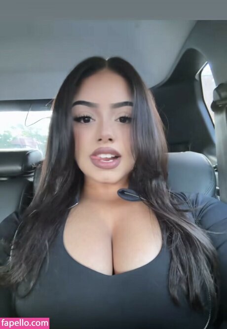 A vriell hot star img