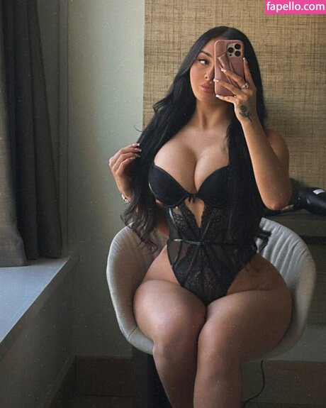 gangbang onlyfans naked image