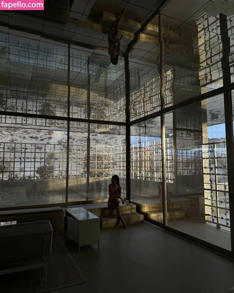 Nina Urgell Cloquell model erotic galleries