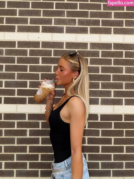 Danielle Jordan top model images