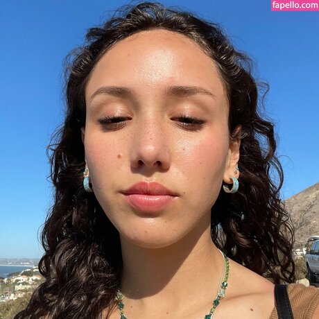 Micaela Caballero top model images