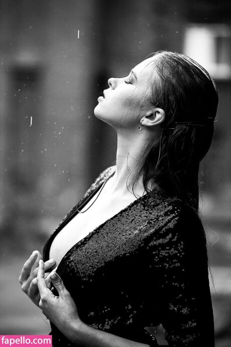 Eva Lee Model pornstar sex photos