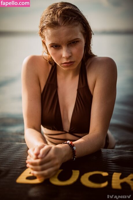 Eva Lee Model model pretty picture