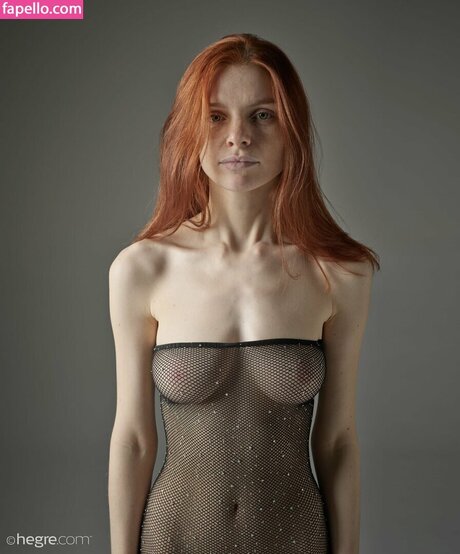 Redhead Vi perfect model galleries