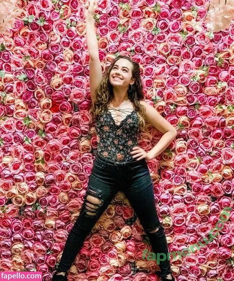 marymouser sexy model photo