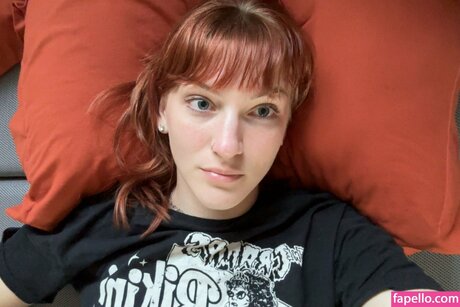 atrophicbtrfly model adult pics